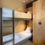 Le Bout Du Parc Hostel Versailles