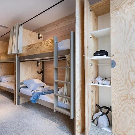 Le Bout Du Parc ホステル