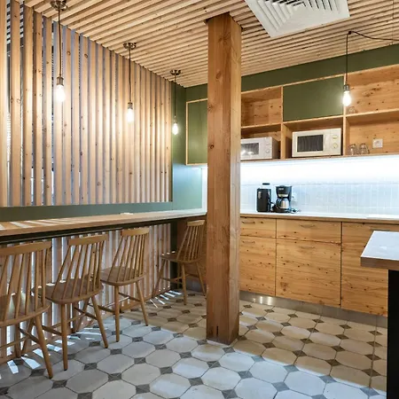 Hostel Le Bout Du Parc *
